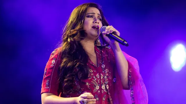 shreya-ghoshal-postpones-kolkata-concert-amid-rg-kar-rapemurder-protest-stands-for-women-safety